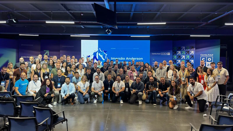 Visita de mentorados da AH Mentoria na sede da Conta Azul